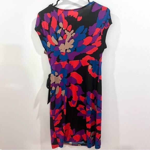 Liz Lange Maternity colorful abstract print stretch dress size small - Picture 4 of 6